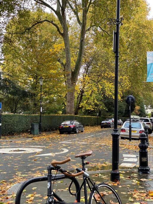 Spacious Flat In The Most Desirable Area Of London Exterior foto