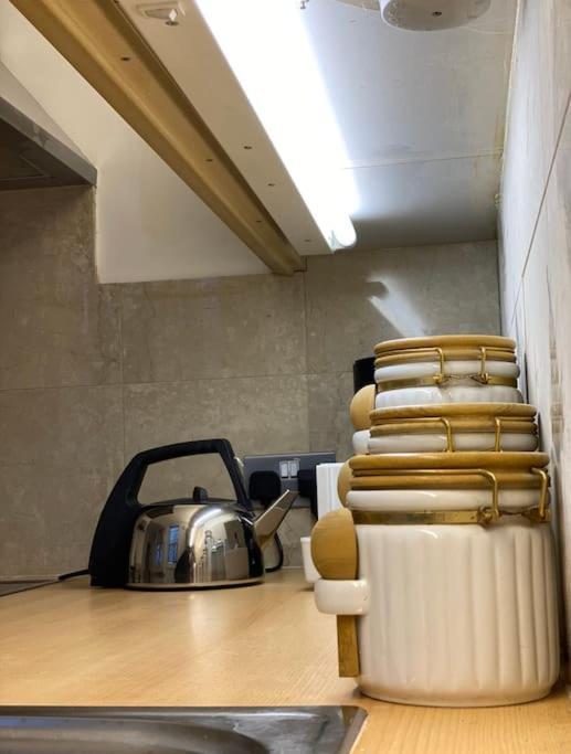 Spacious Flat In The Most Desirable Area Of London Exterior foto
