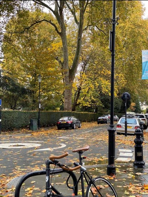 Spacious Flat In The Most Desirable Area Of London Exterior foto